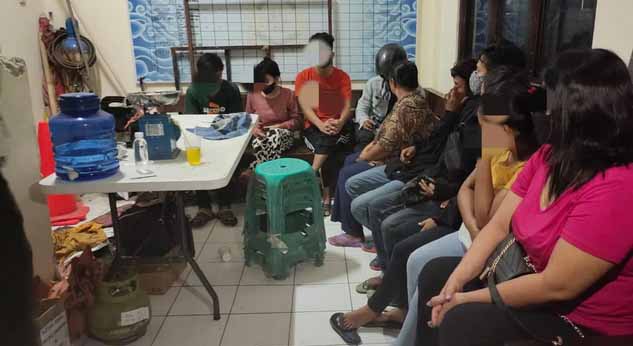 Pasangan Kumpul Kebo Kalangkabut Digerebek Satpol PP