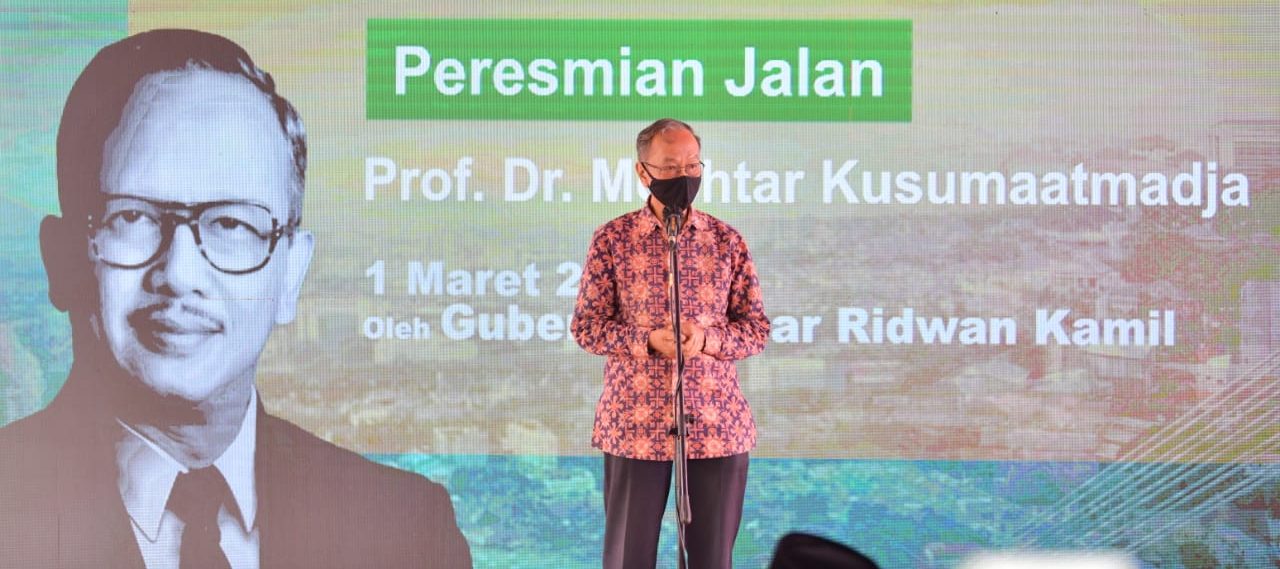 Sarwono Terharu, Nama Prof Mochtar Kusumaatmadja Dipakai Nama Jalan Ikonik