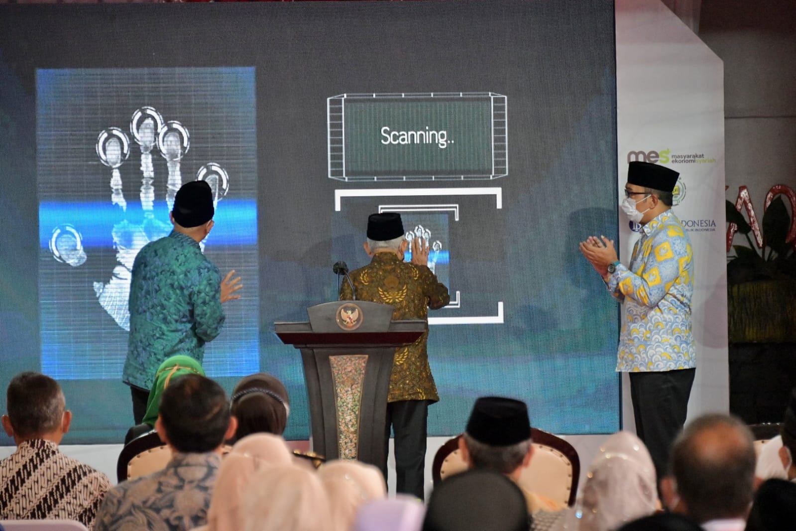 Gagasan Ridwan Kamil untuk Berdayakan Pesantren, Ponpes Al-Ittifaq Jadi Percontohan Nasional Digitalisasi Pert