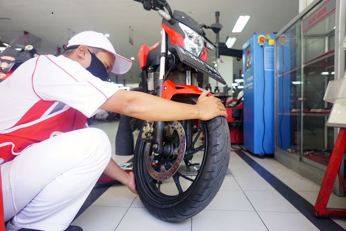 Sebelum Mudik, Coba Cek Kondisi Ban hingga Sistem Pendingin Motor