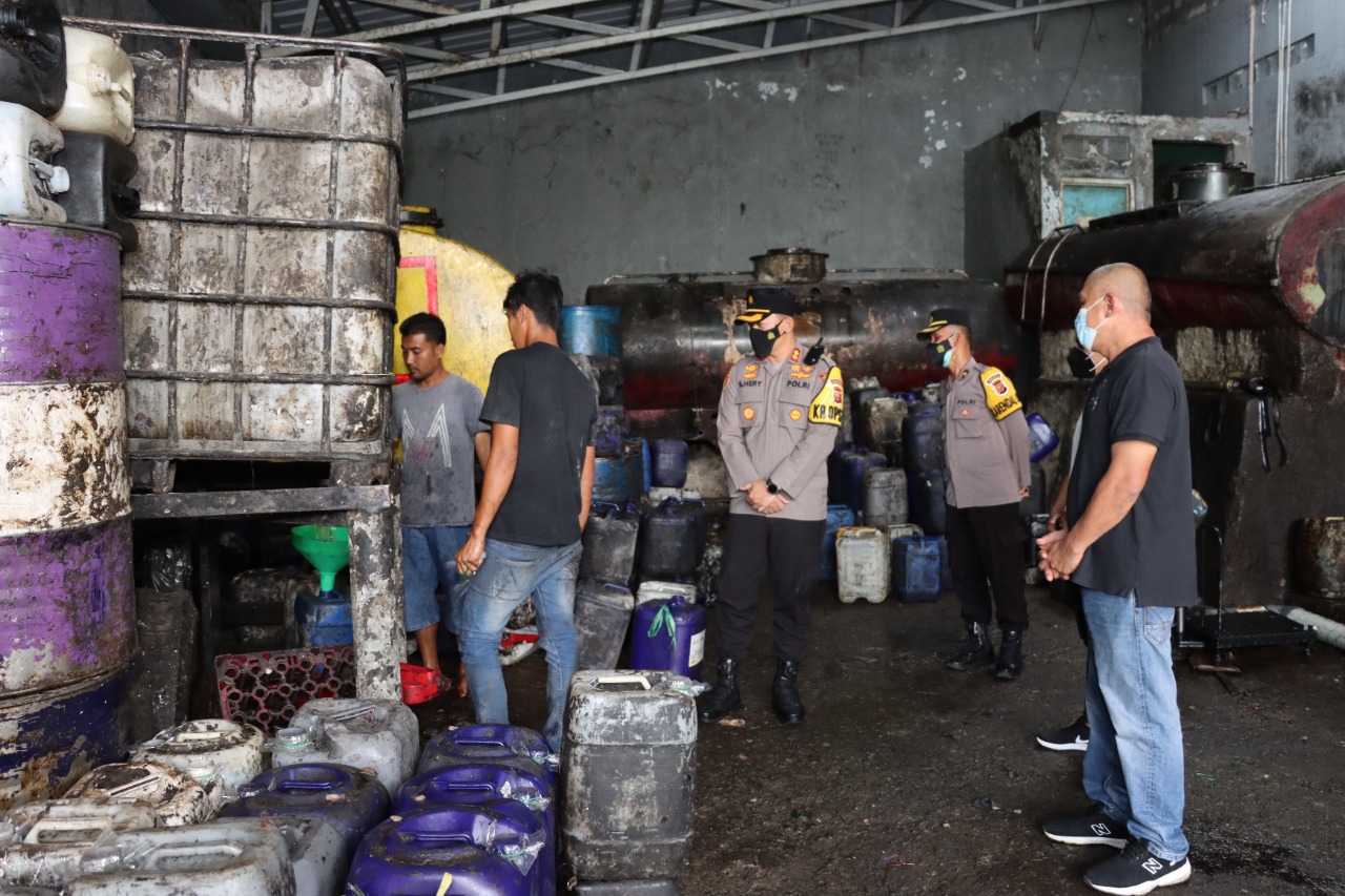 Polisi Cek Ketersediaan Minyak Goreng Curah