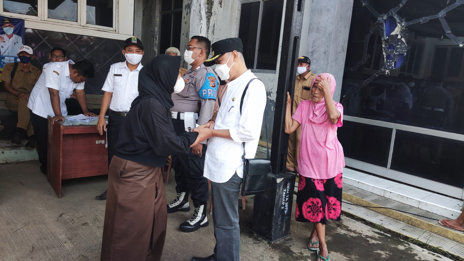 Berbagi Berkah Ramadan, Pemdes Talagasari Santuni Ratusan Anak Yatim