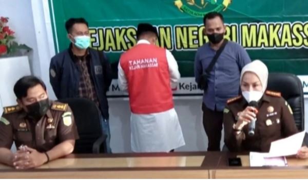 Buron Satu Tahun, Politikus Golkar Risman Pasigai Ditangkap di Jakarta