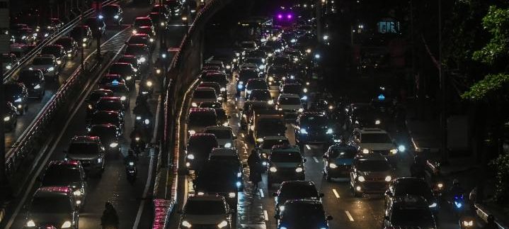 Jangan Kemana-mana, Puncak Arus Mudik Sedang Berlangsung, 105.016 Kendaraan Tinggalkan Jabotabek Menuju Timur