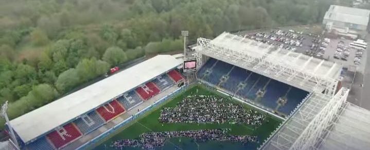 Umat Islam Inggris Gelar Solat Ied di Stadion Ewood Park, Markas Klub Blackburn Rovers