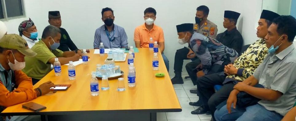 Larang Karyawan Solat Saat Jam Kerja, PT Mitra Light Block Karawang Didatangi MUI, Bosnya Minta Maaf Ngaku Bel