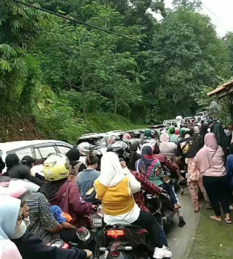 Hari Ini Kemacetan Lalin Terjadi di Jalur Wisata, Siap-siap Jalan di Utara dan Selatan Karawang Bakal Macet Pa