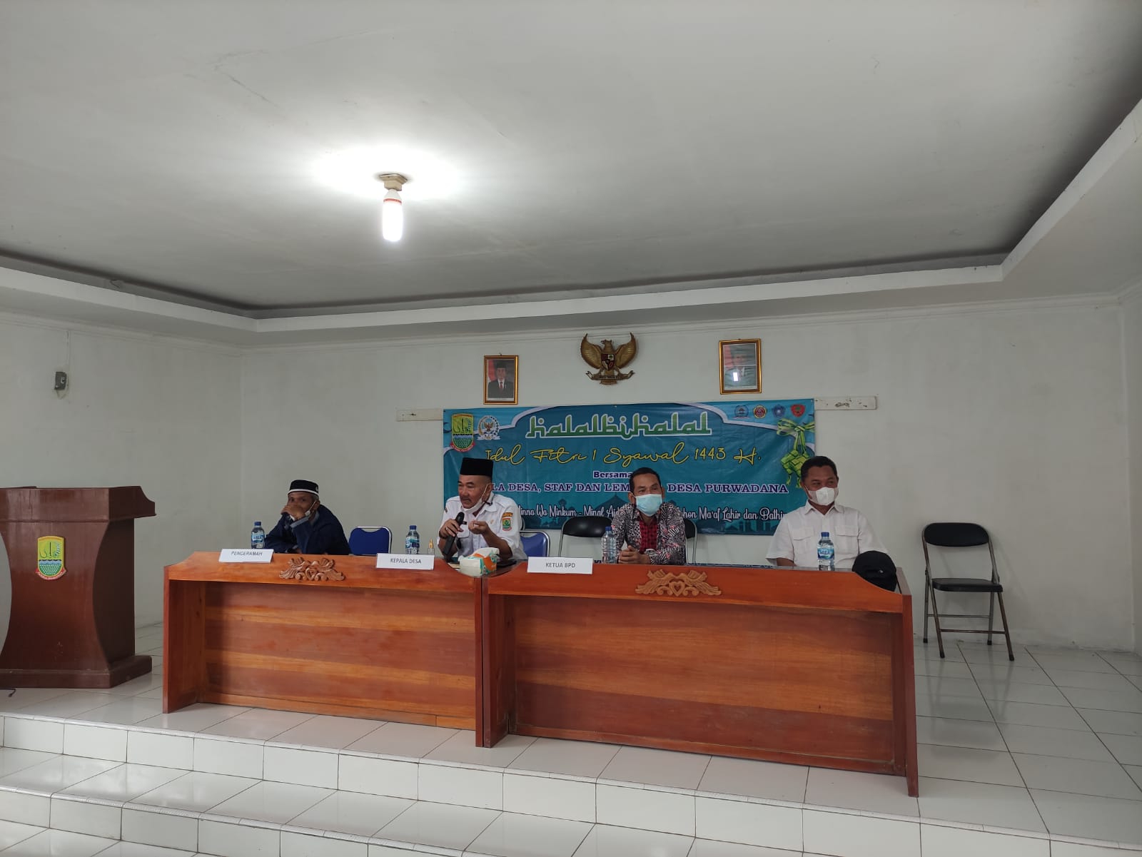 Kades Purwadana Minta Aparatusnya Genjot Pelayanan Publik