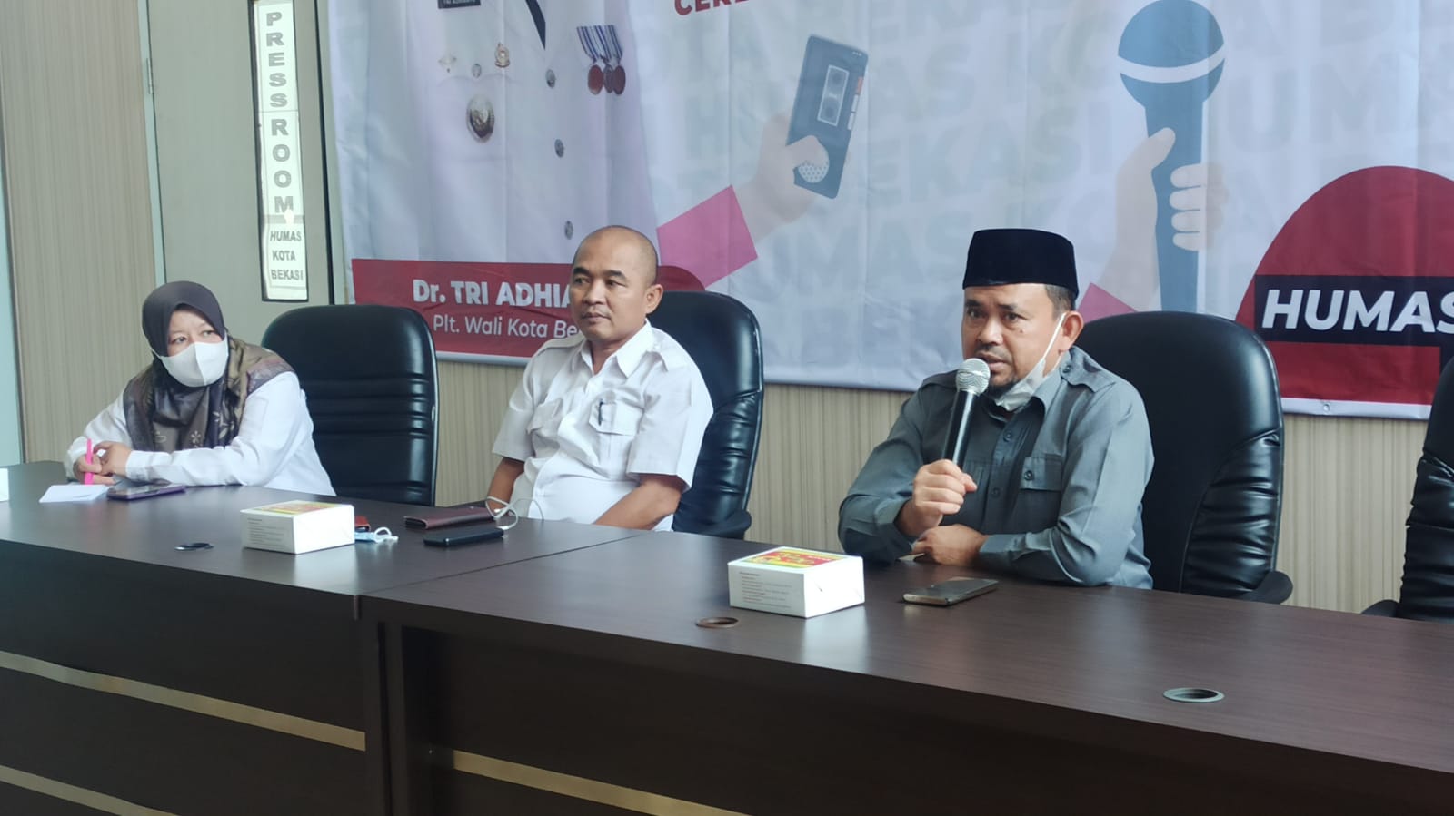 DPRD Karawang Konsultasi Penurunan Laju Penduduk ke Kota Bekasi