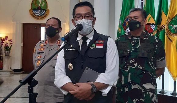 Ridwan Kamil Evaluasi Titik Kemacetan Jalur Wisata di Jawa Barat