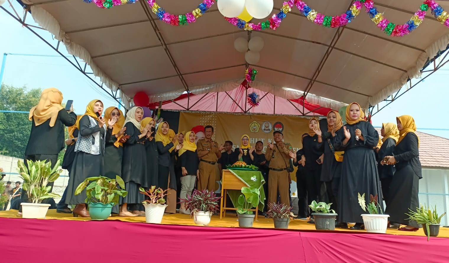 Kepala SMAN 3 Cikampek : Ekskul KIR Tingkatkan Prestasi Akademik Siswa