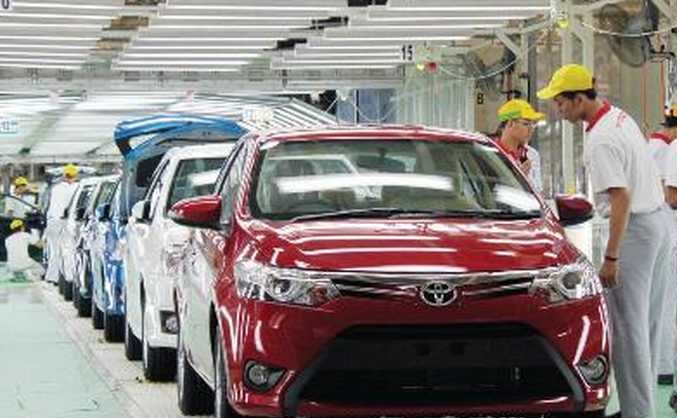 Produksi Mobil Toyota Dipangkas 50 ribu Unit