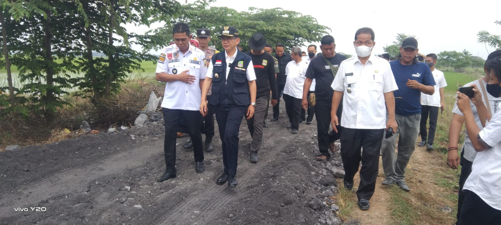 Dani Ramdan Sidak ke Jalan Rusak Karangmukti dan Langsung Diperbaiki