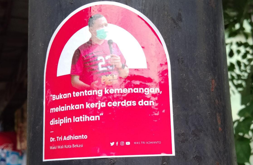 Stiker Mas Tri Adhianto Mulai Hangatkan Politik Kota Bekasi ?