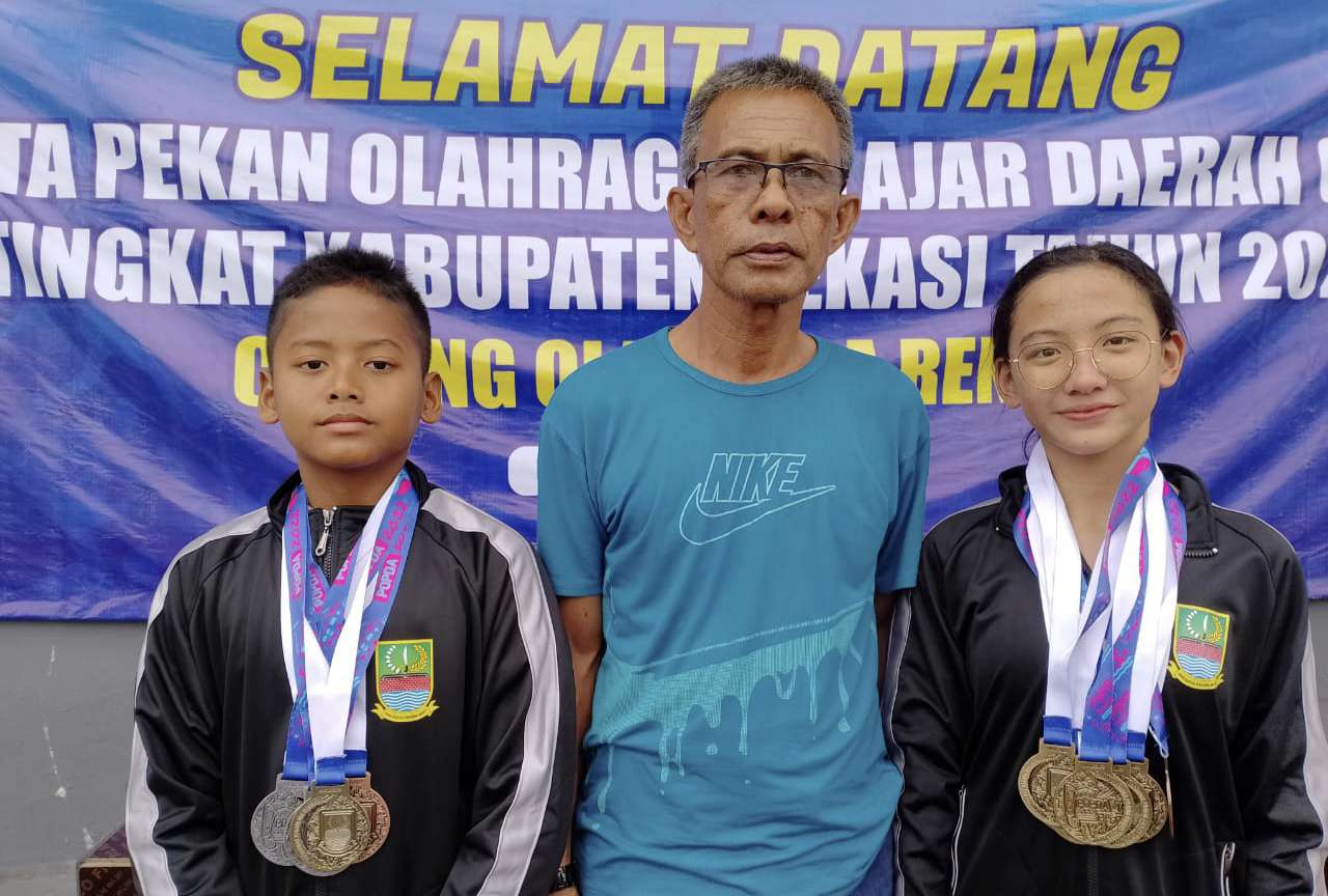 Kecamatan Tarumajaya Juara Umum Cabor Renang