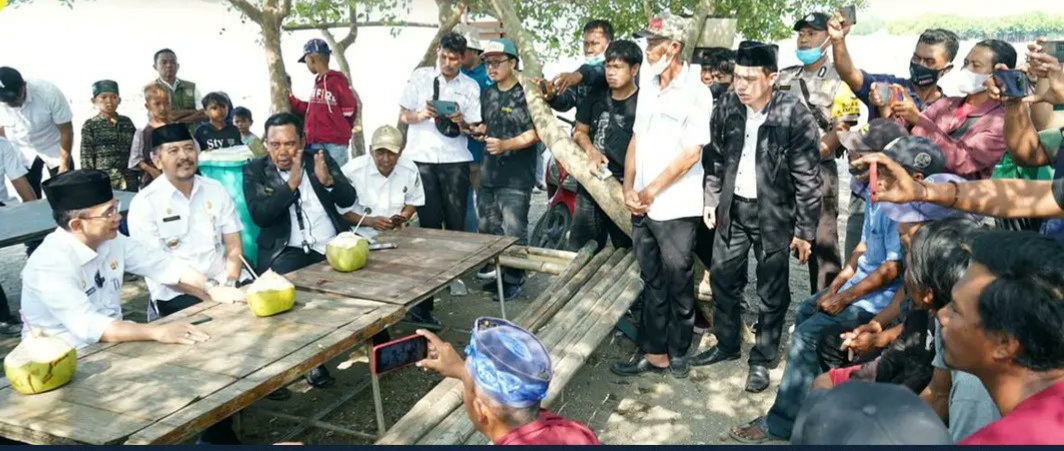 Gaya Blusukan Dani Ramdan di Muaragembong