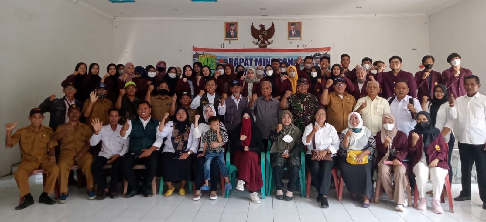 Mahasiswa Unsika KKN di Desa Curug Klari, Begini Potensi dan Kondisi Desanya...