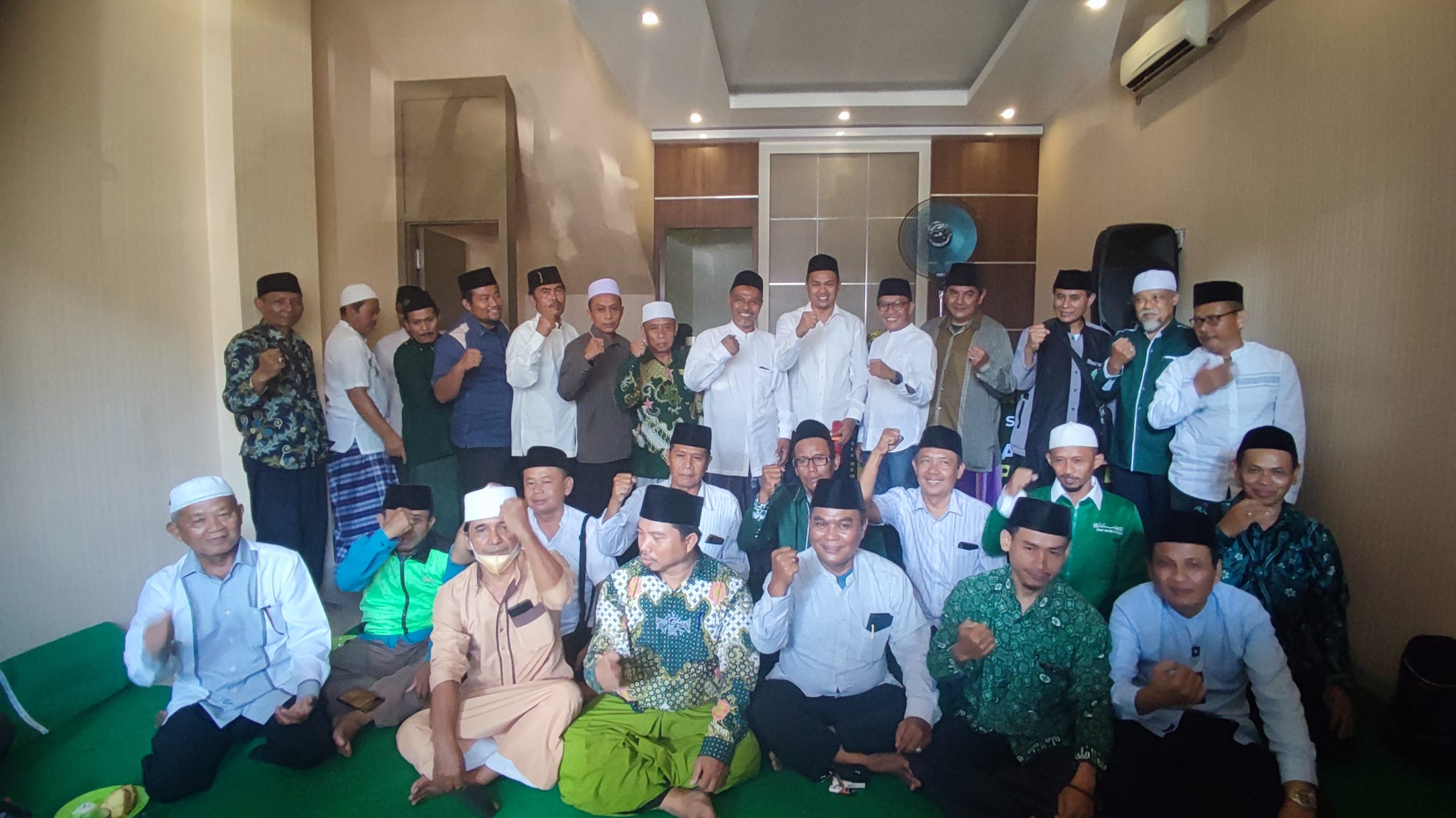 Tunggu Konfercab Ulang, 22 MWC Batal Akui Kiai Uyan Jadi Ketua PCNU Karawang