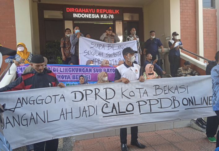 Anggota Dewan Kota Bekasi Diingatkan Tak Jadi Calo PPDB Online