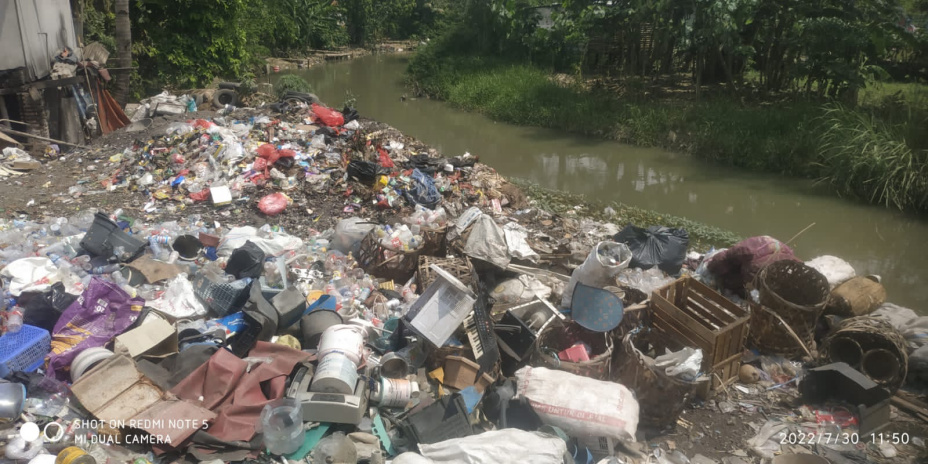 Sampah Liar Menumpuk di Sejumlah Titik Lokasi Wilayah UPTD IV DLH Bekasi