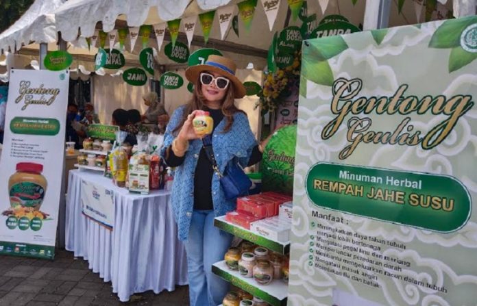 Gentong Geulis Jamu Milenial dan Kekinian