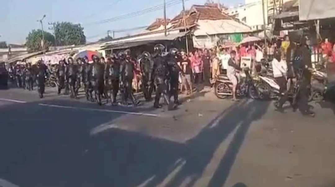 Ada Kelompok Massa Jadi Benteng Hidup, Penangkapan Anak Kiai Jombang Lagi-lagi Gagal