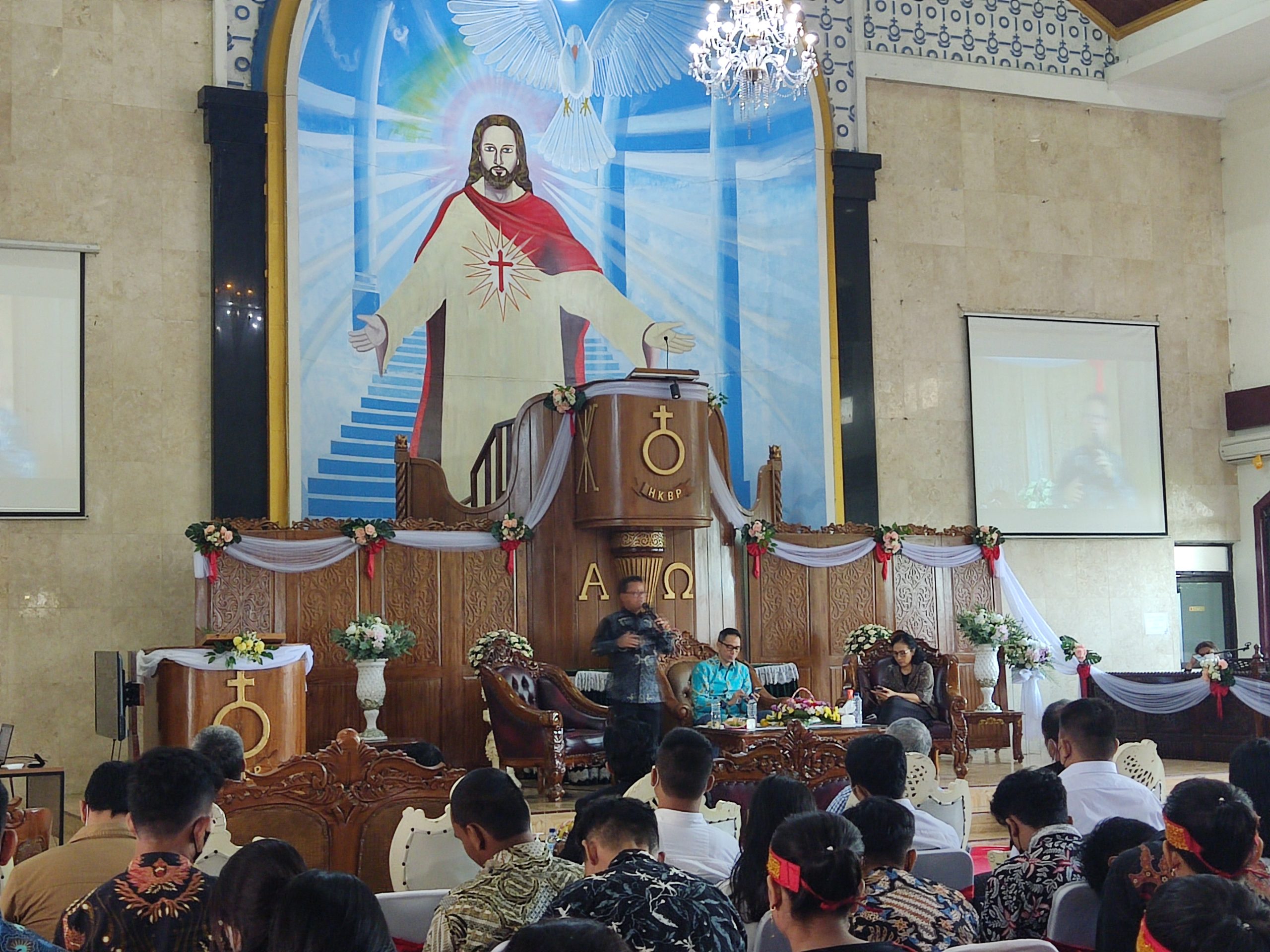 Gereja HKBP Karawang Peduli Lingkungan, Ajak Masyarakat Tinggalkan Energi Fosil