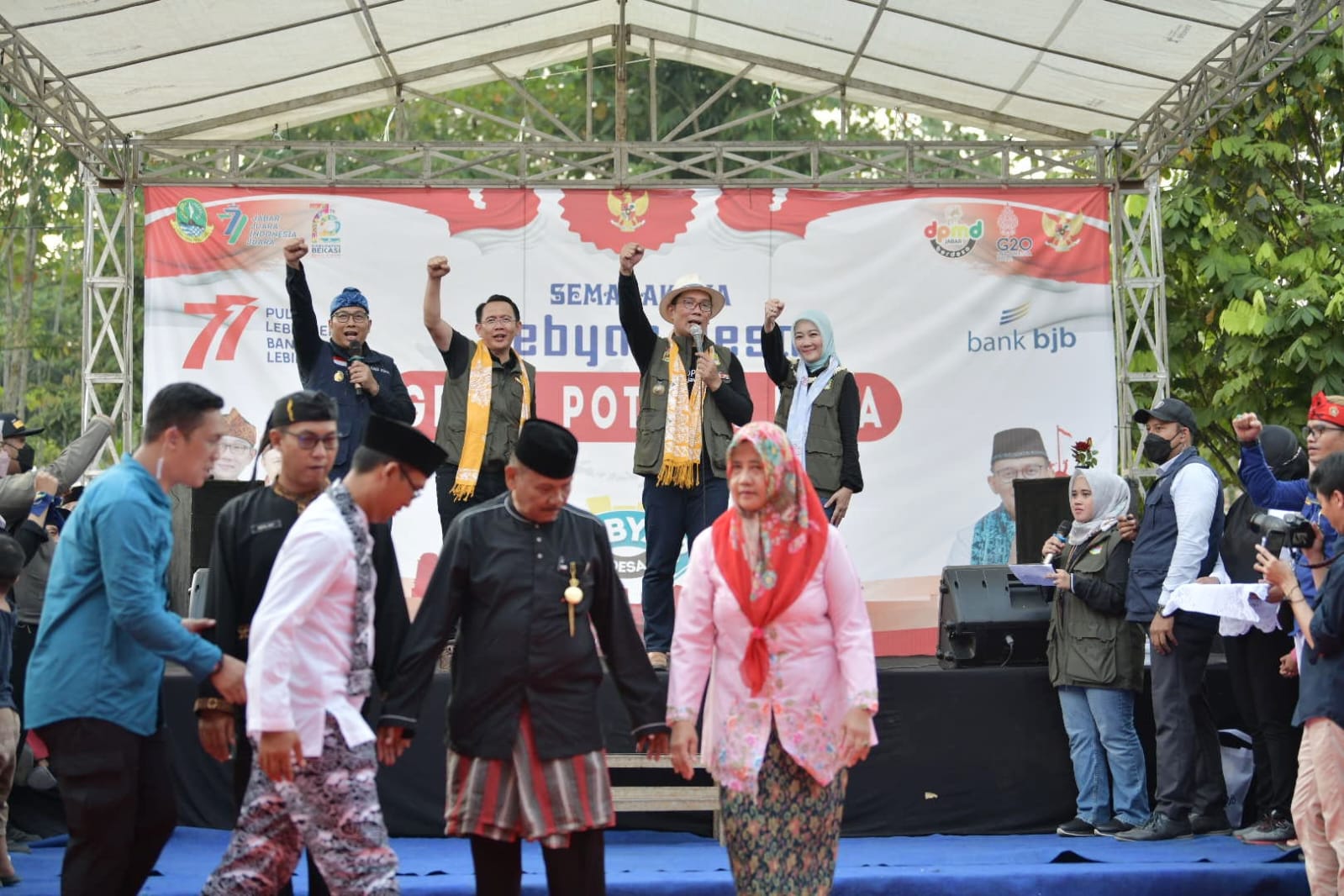 Empat Desa di Bekasi Naik Kelas, Masing-masing Dapat Maskara