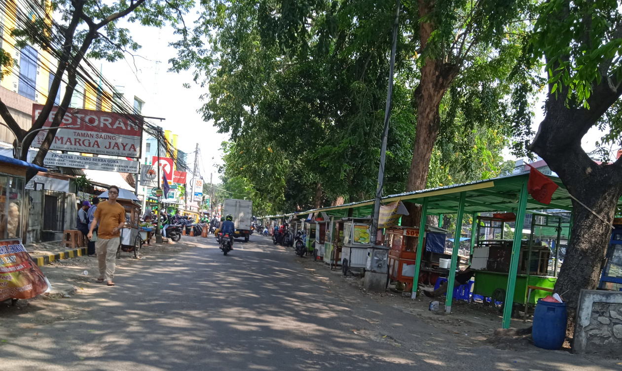 Pemkot Bekasi Didesak Segera Tertibkan Bangunan Liar di Sepanjang Jalan Kemakmuran Margajaya