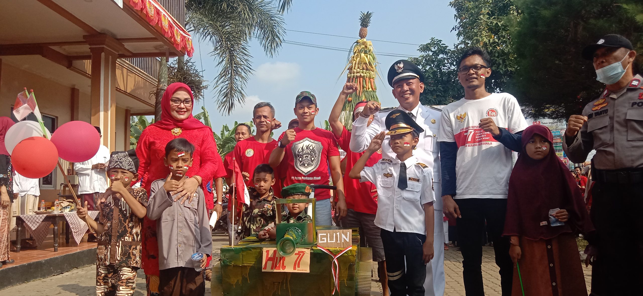 Pemdes Serang Gelar Karnaval Dongdang, Ada Rumah-rumahan Berisi Buah-buahan