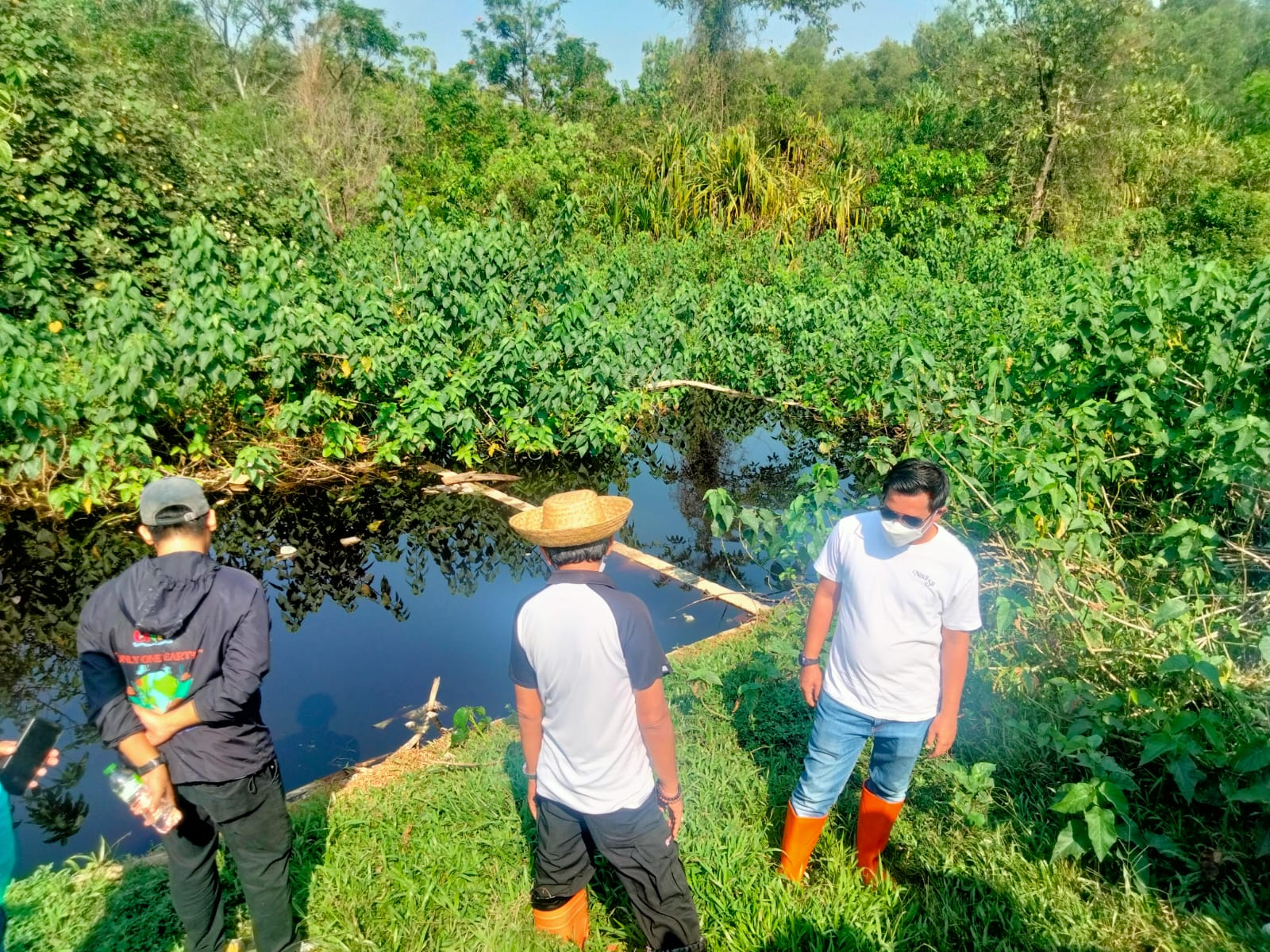 Pemkab Purwakarta Ganti Rugi Sawah Terdampak Air Lindi