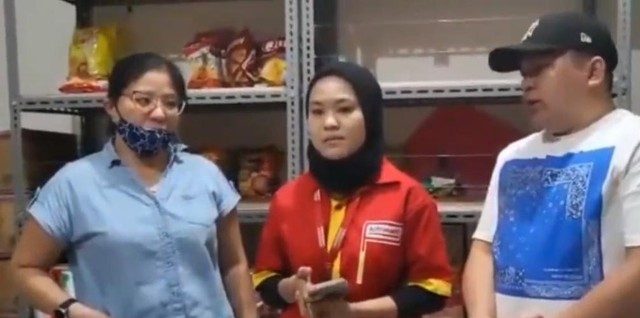 Serikat Pekerja: Wanita Pengutil Cokelat Arogan Harus Diproses Hukum, Polisi Jangan Diam...