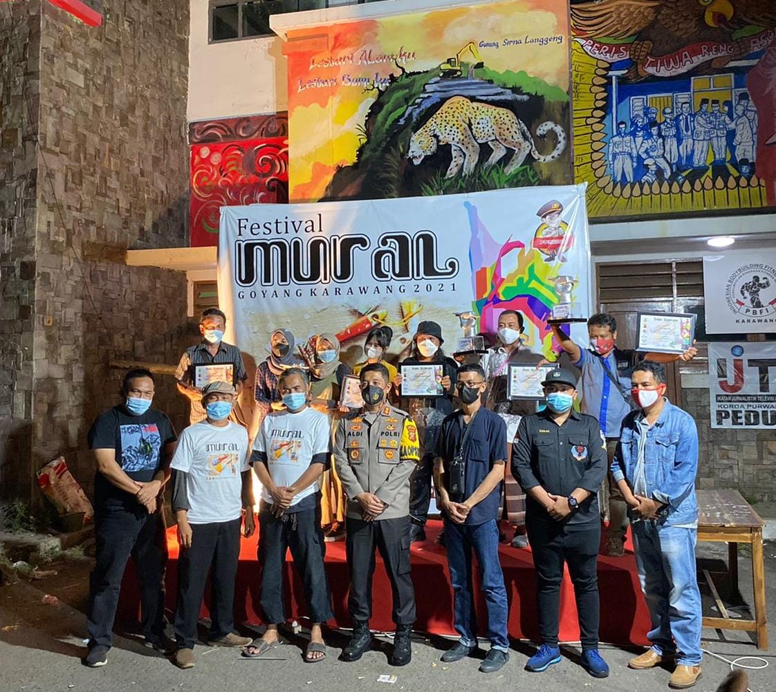 234 SC Bersama Pemkab Karawang Gelar Festival Mural Goyang Karawang Part 2