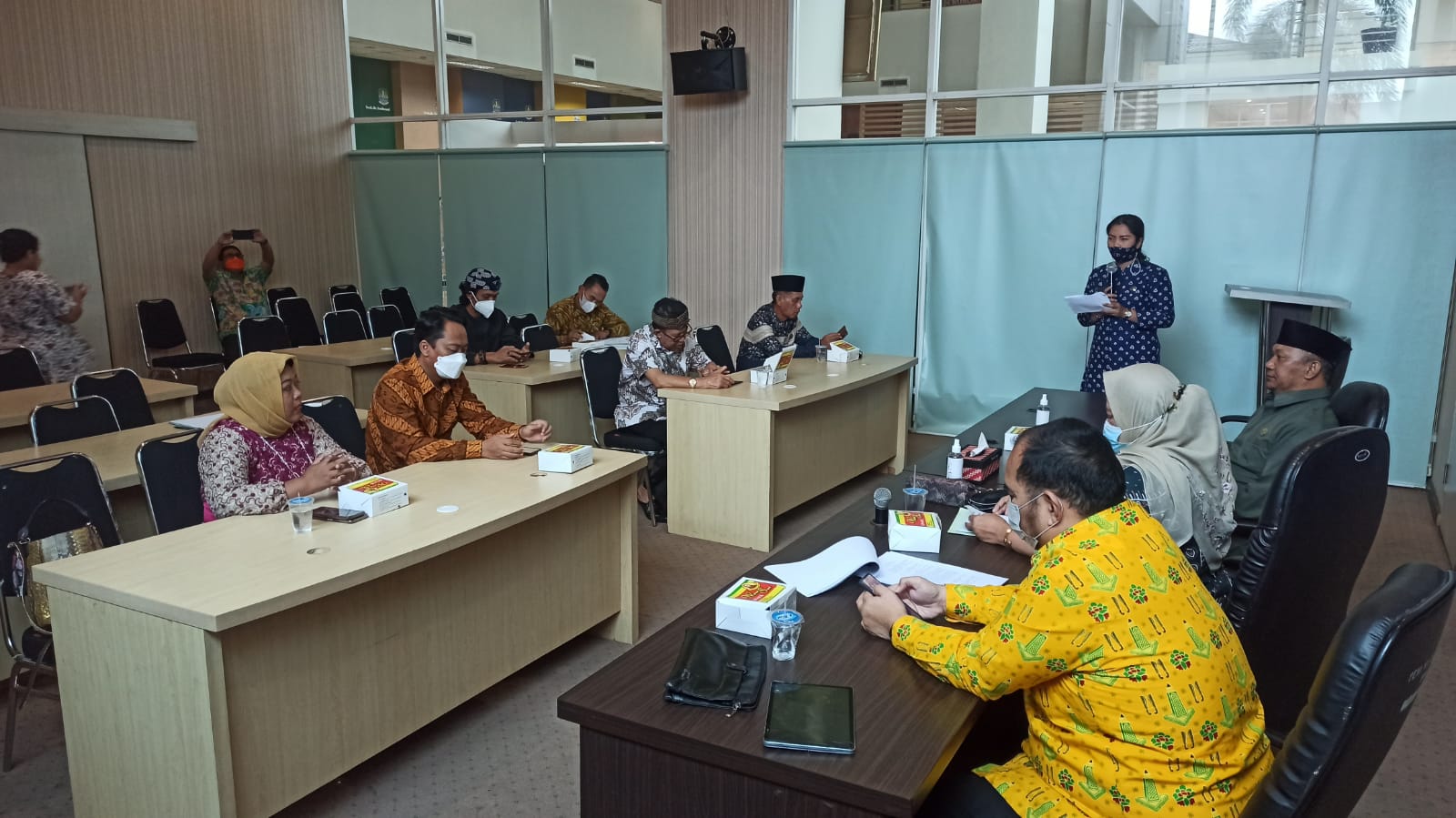 DPRD Karawang Belajar Pembentukan Produk Hukum Daerah di Bekasi