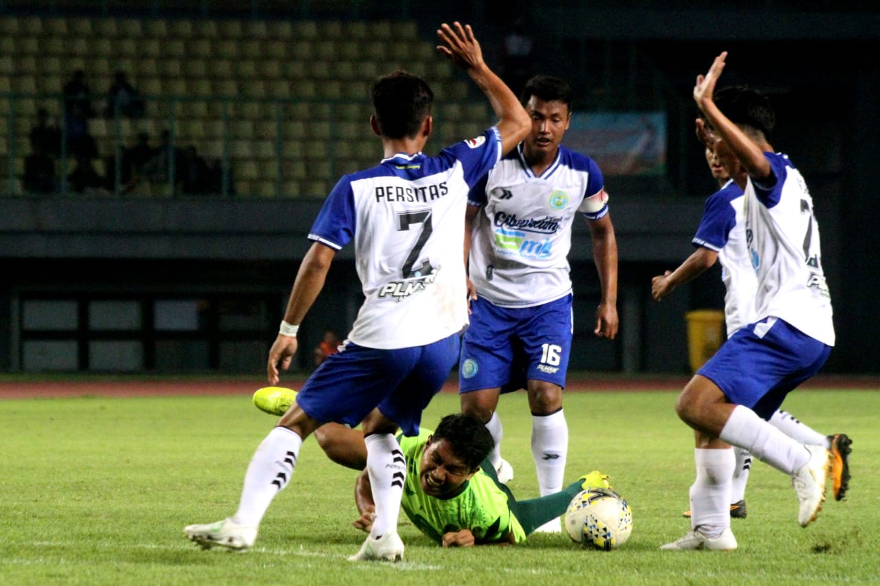 Supporter Diminta Santun, Menang tak Mencemooh, Kalah tidak Merusak Stadion