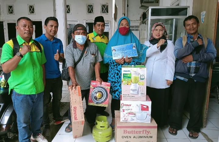 Dinkop UKM Karawang Mulai Distribusikan Bantuan UMKM Rp. 1 Miliar