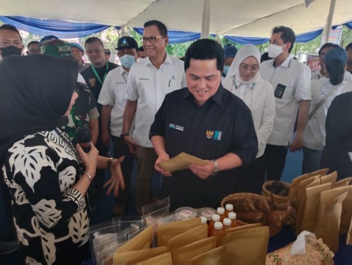 Gelar Pasar Rakyat, Erick Thohir Dorong Perekonomian Daerah