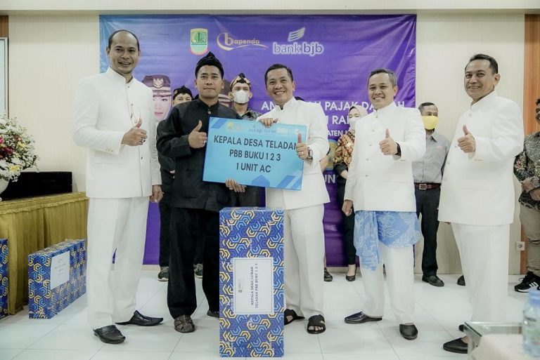 Pendapatan Pajak Bapenda Capai 77,10 Persen, Wabup Karawang Optimis Bapenda Bisa Capai Target Pajak Sampai Akh