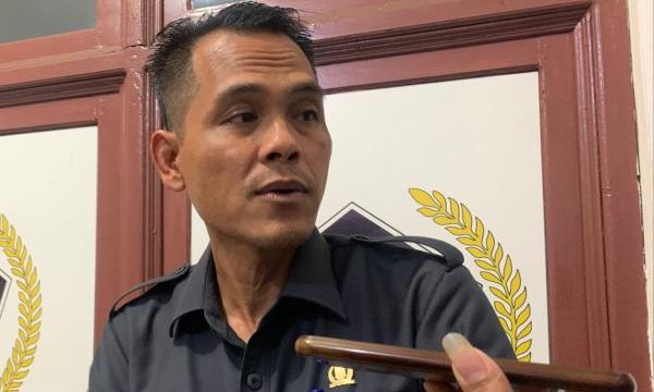 Sebagai Mantan Aktivis Tani, Ketua DPRD Karawang Tahu Betul Kondisi Petani, Janji Perjuangkan Hak-haknya..